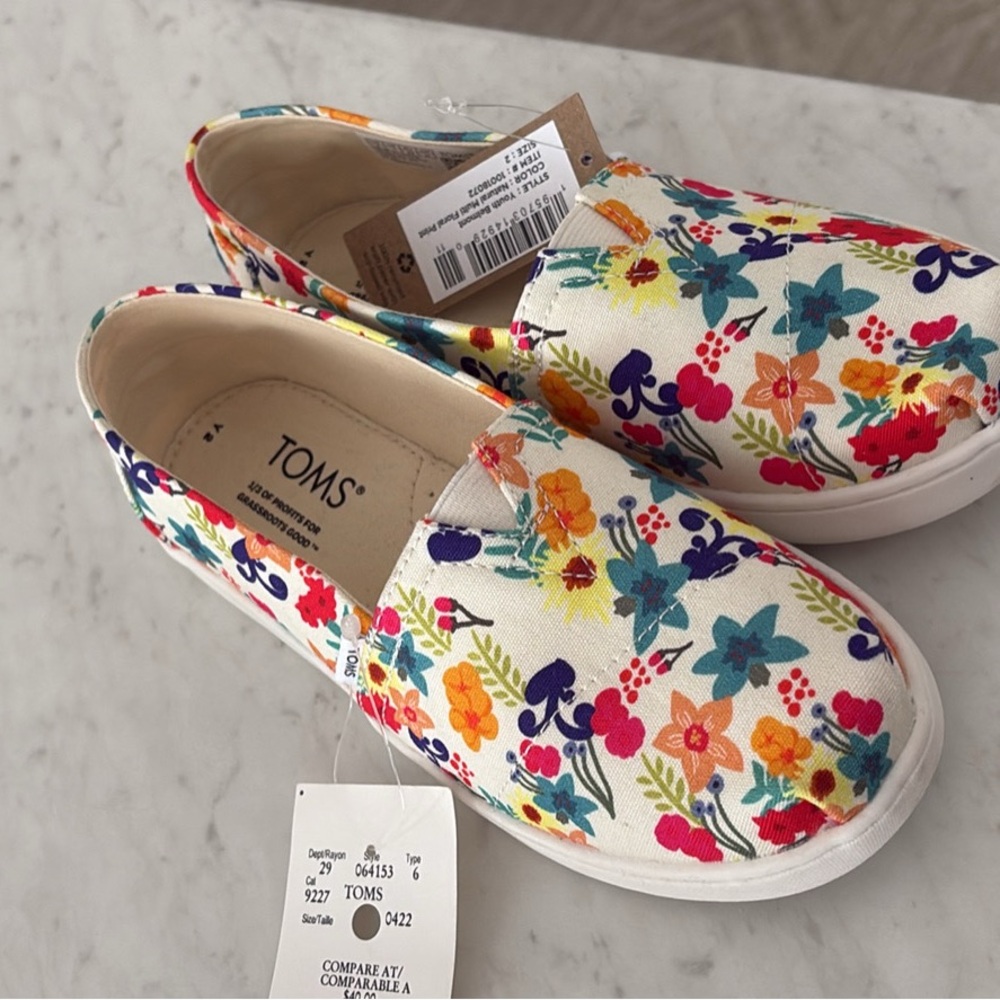 TOMS Kids Floral Slip-On Shoes - Multicolor